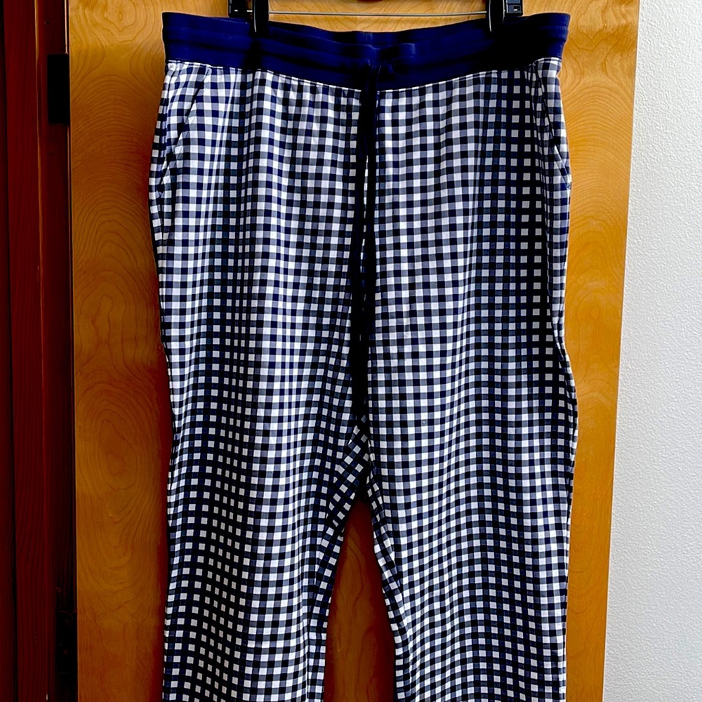 Last chance! NWT Draper James Navy Gingham Sweat Pant 2X